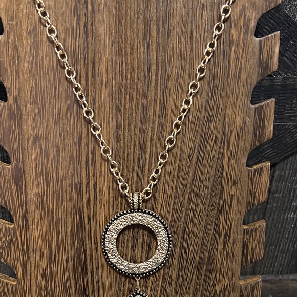 3/$18 Gold Pendant Necklace with Tassel Lot 736 - Picture 3 of 10